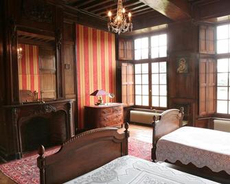 Le Logis d'Equilly - La Haye-Pesnel - Bedroom