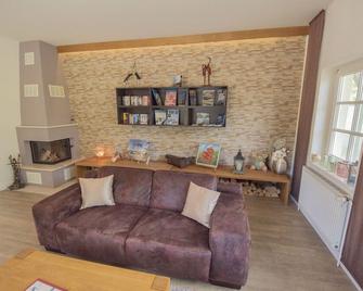 Pension Achtern Wieck - Prerow - Living room