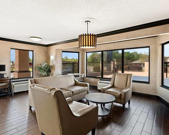 Quality Inn and Suites - Dumas - Ingresso