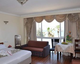 Hotel Suites Bat Yam - Bat Yam