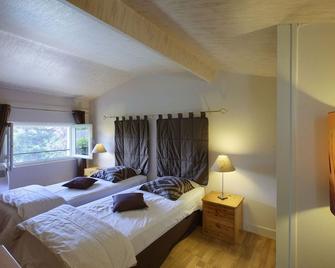 Les Abris de Saint Sulpice - Saint-Sulpice-de-Faleyrens - Chambre