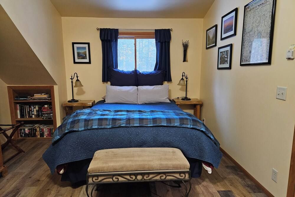 Private Guest Quarters in the Heart of the Bitterroot Valley - Hamilton - Schlafzimmer