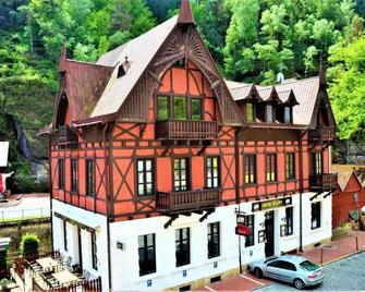 Hotel U Lipy - Hřensko - Bina