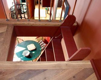 Léopoldine-Studio-Queen-Ensuite with Shower - Dieppe - Stairs