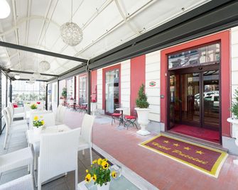 Boutique Hotel Puccini - מונטקטיני טרמה - מסעדה