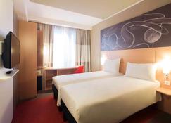 ibis Yerevan Center - Jerevan - Soverom