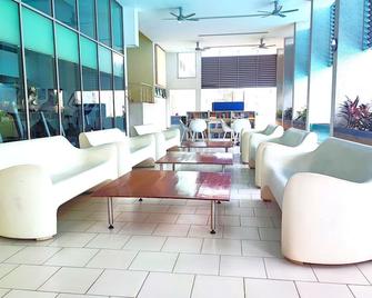 Mont Kiara ,walking Distance 163 Retail - Kuala Lumpur - Lounge