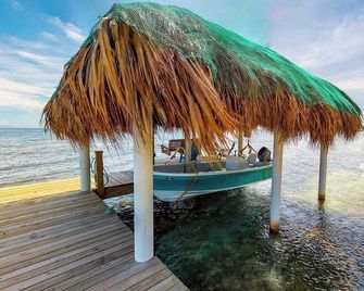 Villa con Vista @ Calabash Bight, Roatan. - Oak Ridge - Beach