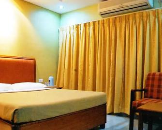 Annapurna Residency - Tirupati - Bedroom