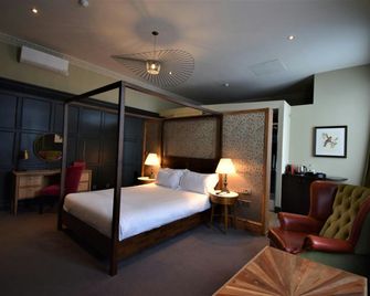 The Globe - Warwick - Bedroom