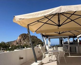 La Giara - Vulcano - Balkon