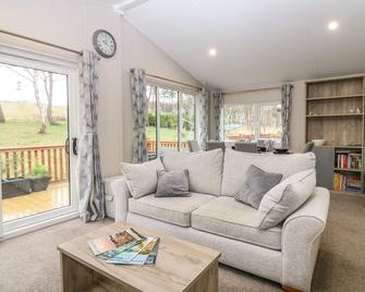 Woodpecker Lodge - Dunbar - Huiskamer