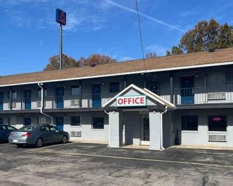 Motel 6 Hurricane, WV - Hurricane - Gebäude