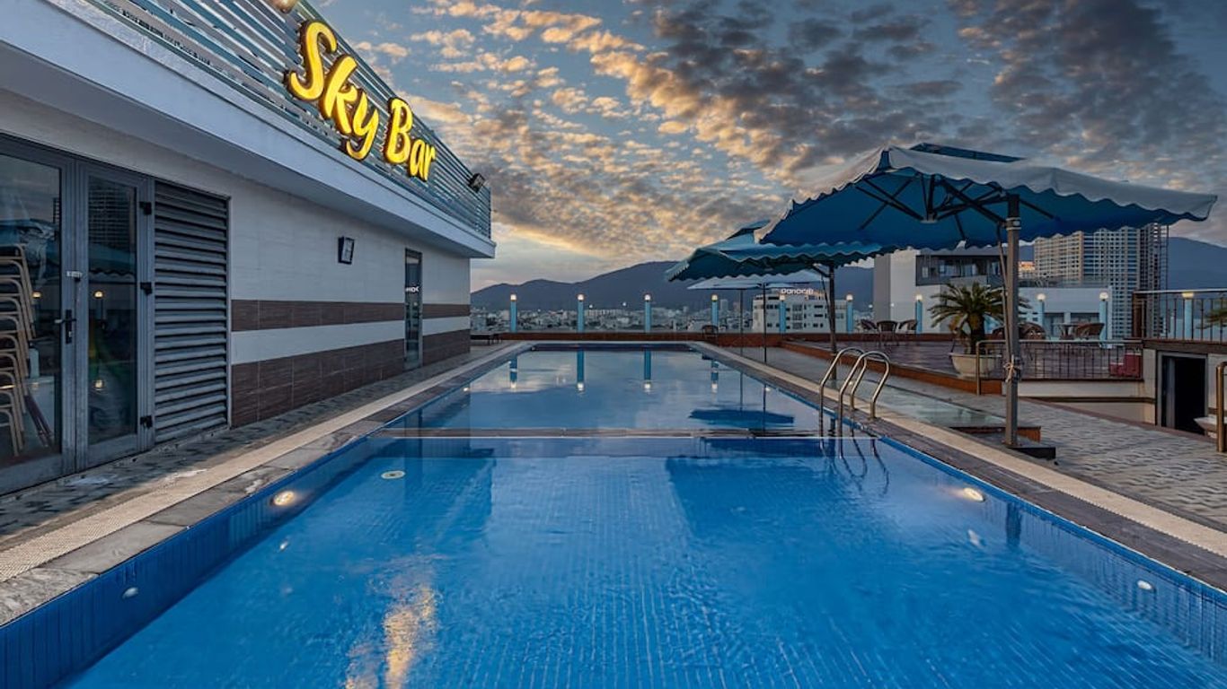 스타 호텔 다낭