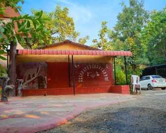 Village Camp Pench National Park - Khawāsa - Building