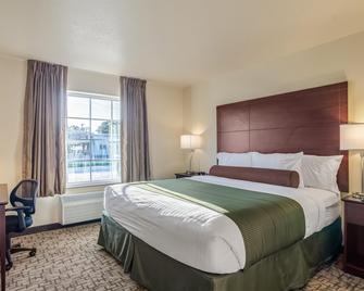 Cobblestone Inn & Suites - Bridgeport - Bridgeport - Bedroom