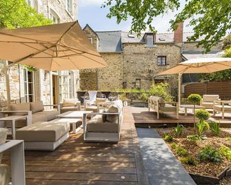 Hôtel Le D'Avaugour - Dinan - Patio