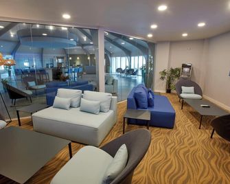 Divi Carina Bay Beach Resort & Casino - Christiansted - Lounge
