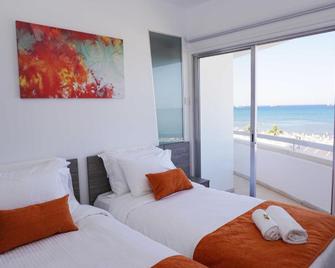 Lazuli Sea View Beachfront Ap 21 - Larnaca - Bedroom