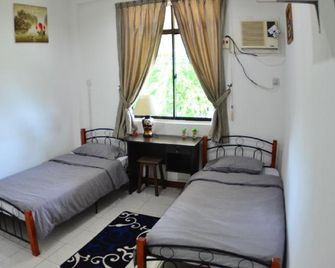 Poni Homestay - Bandar Seri Begawan - Ložnice