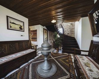 Tas Konak Hotel - Ayvalik - Stairs