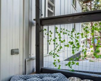 The Fern Hollow Retreat - Woodland Park