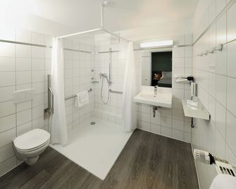 Hotel Inndependence - Mainz - Phòng tắm