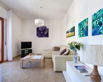 Di Palma 4 Family House - Lecce Selection - Lecce - Living room