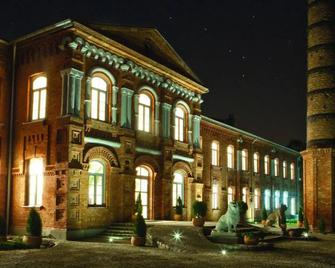 Royal Hotel Modlin - Nowy Dwór Mazowiecki - Building