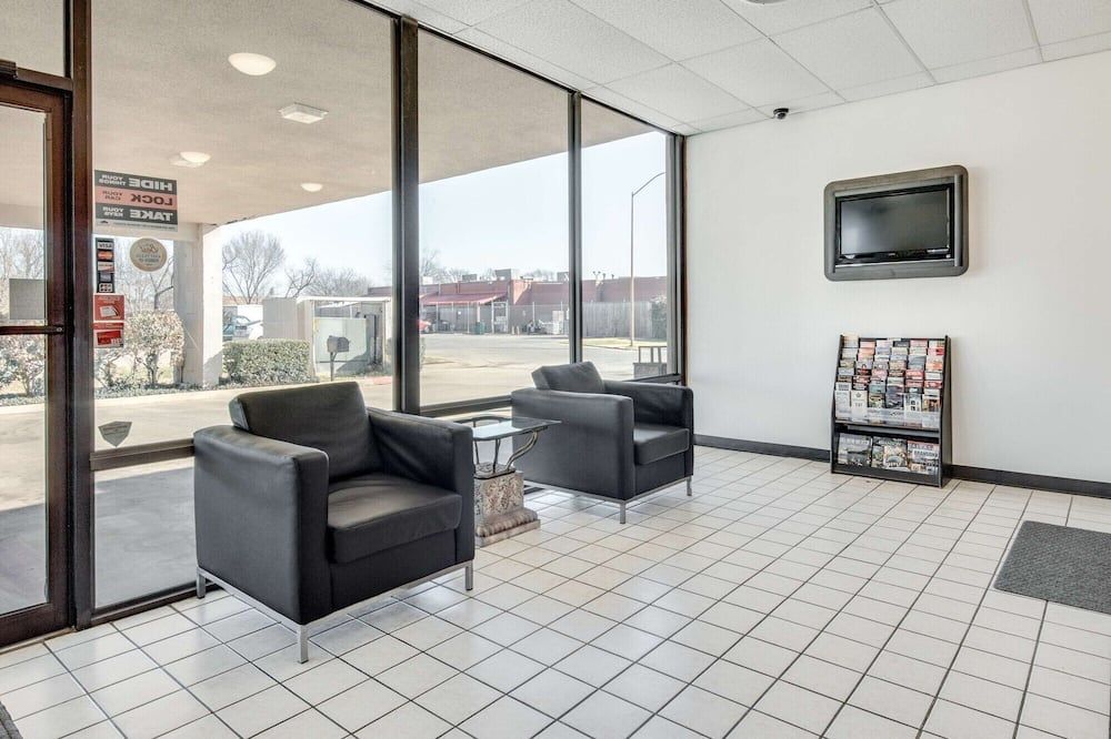 Motel 6 Longview, Tx - North - לונגוויו - לובי