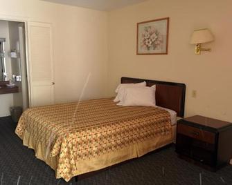 Economy Inn Toledo-Perrysburg - Perrysburg - Schlafzimmer