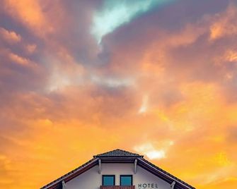 Hôtel De La Plage - Évian-les-Bains - Edifici