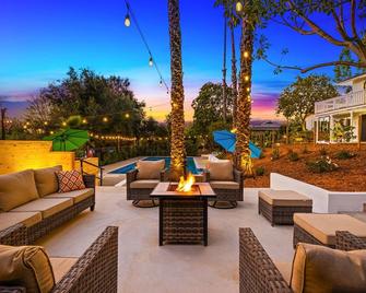 Charming & Tranquil Home in Wine Country with Game Room and Pool - Fallbrook - Patio
