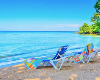 Stunning Ocean View - Negril - Strand