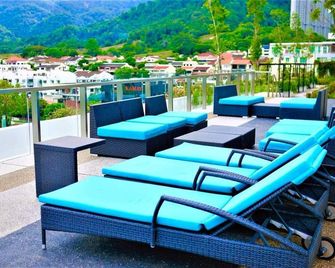 The Landmark by Katana 3 Bedroom Seaview @Gurney - Tanjung Tokong - Balcony