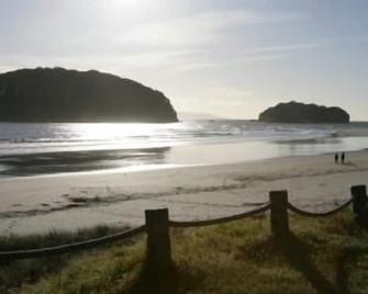 Marine Reserved Apartments - Whangamata - Beach