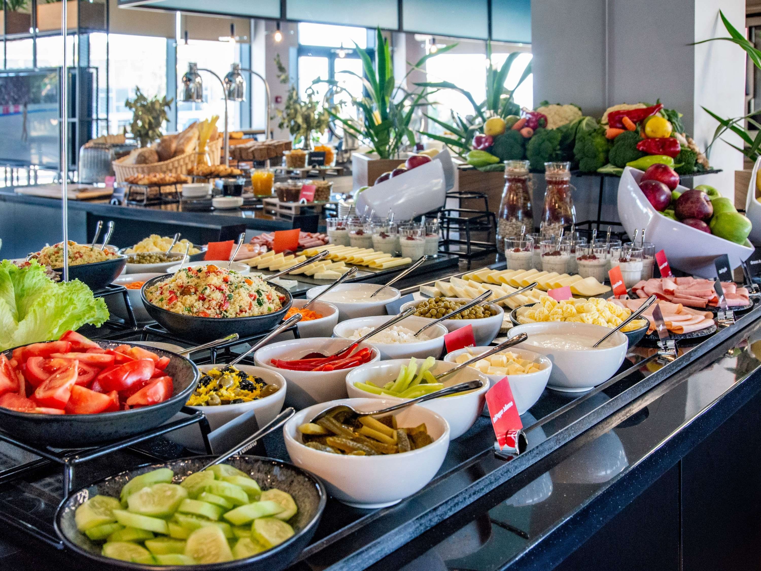 إيبيس تبيليسي أيربورت - تبليسي - مطعم