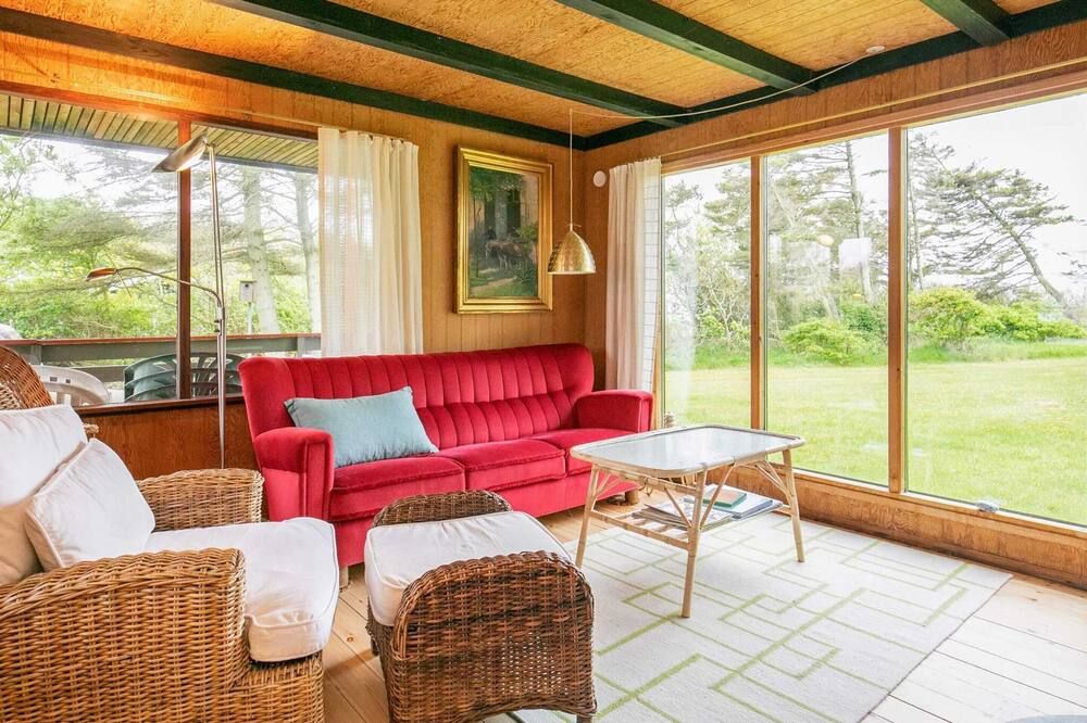 Seaside Holiday Home with Terrace near Limfjord – Vinderup