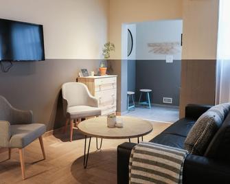 The Swan House by Heimaleiga - Reykjavik - Living room