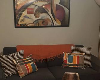 This Property Is Not Available For Booking!! Please Do Not Book! - New York - Living room