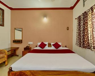 Surya Inn - Konark - Habitación