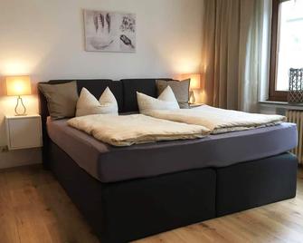 Best Apartments - Bad Salzuflen - Sypialnia