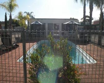 Corowa Motor Inn - Corowa - Piscina