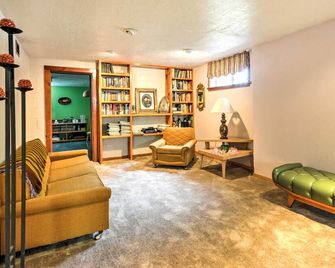 Bright Springer House w/ Hammock & Orchard Views! - Springer