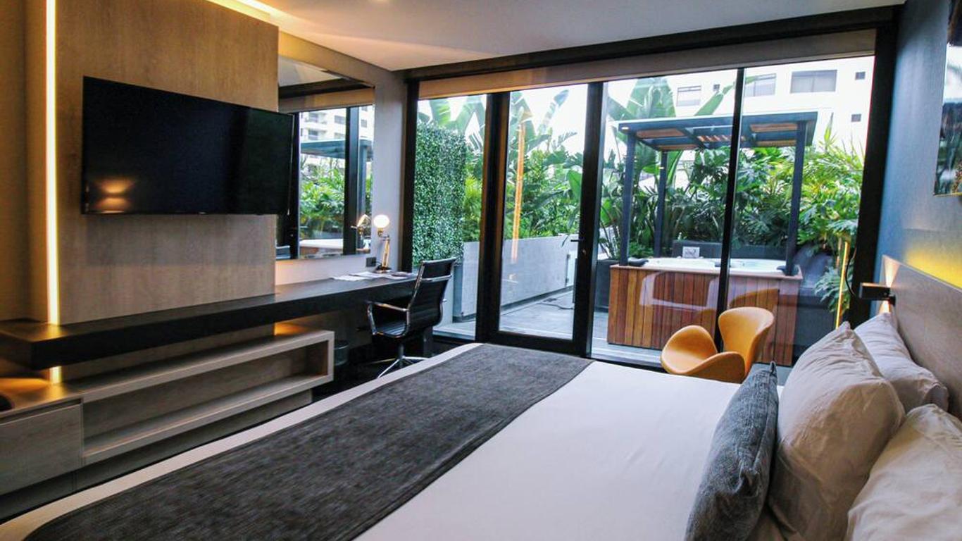 Quartz Hotel & Spa