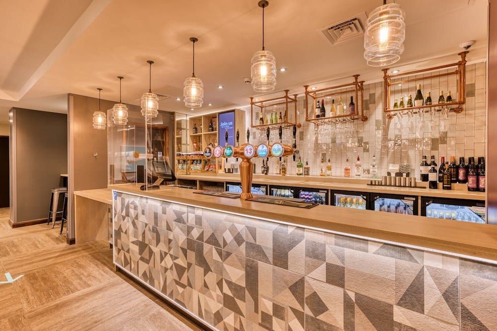 Premier Inn Dublin Temple Bar - Swords - Bar
