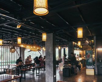 Hang Loose Hostel - General Luna
