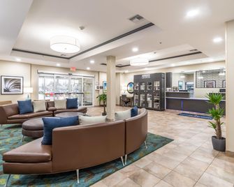 Candlewood Suites Portland-Airport By IHG - Portland - Reception