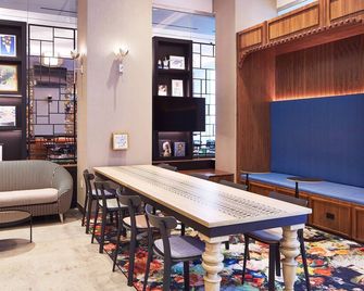 Hotel Indigo NYC Financial District By IHG - New York - Lounge