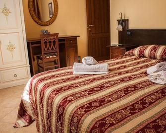 B&B Don Bosco - San Marco Argentano - Bedroom